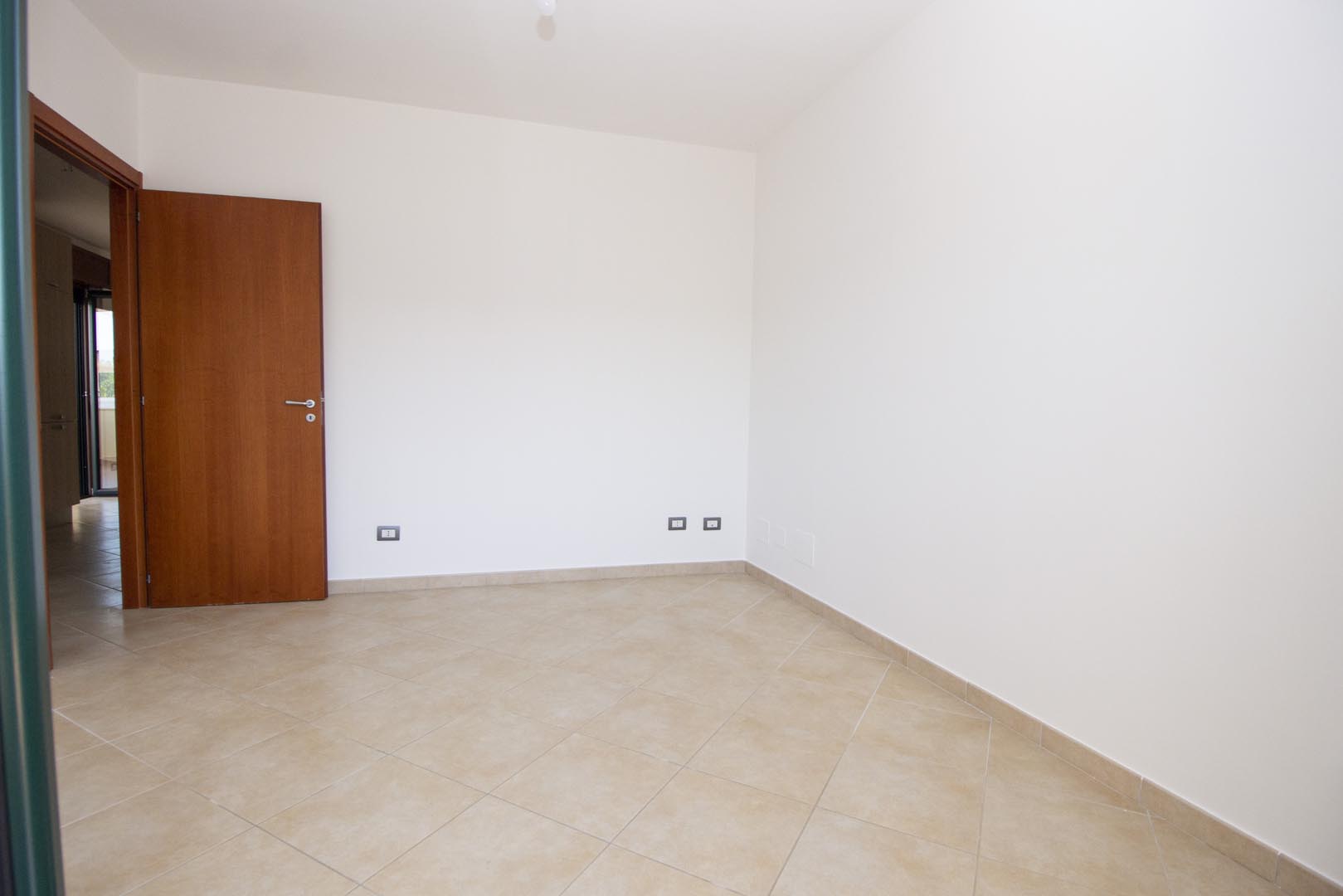 4 Stanze da Letto Stanze da Letto, ,2 BathroomsBathrooms,Appartamento,Vendita,1096